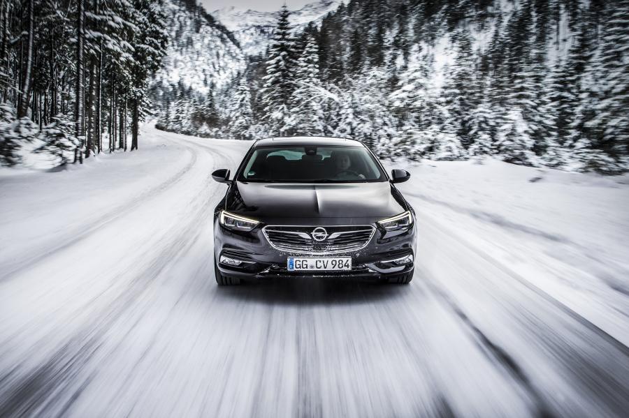  Opel Insignia Grand Sport Turbo 4x4 2017 года  (фото 16 из 41)
